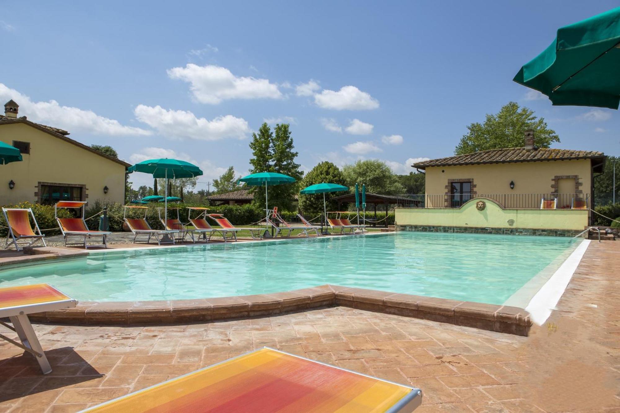 Villa Del Lago - Homelike Villas Кастильоне-дель-Лаго Экстерьер фото